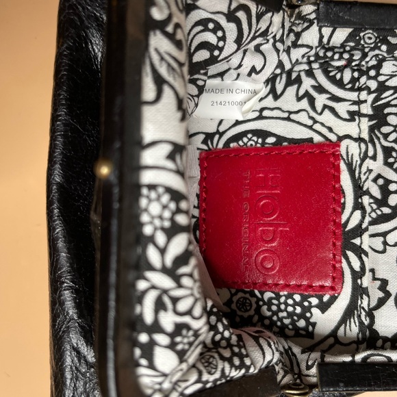 HOBO 100% Leather Small Bag w/ Crossbody Chain NWT - Picture 3 of 4